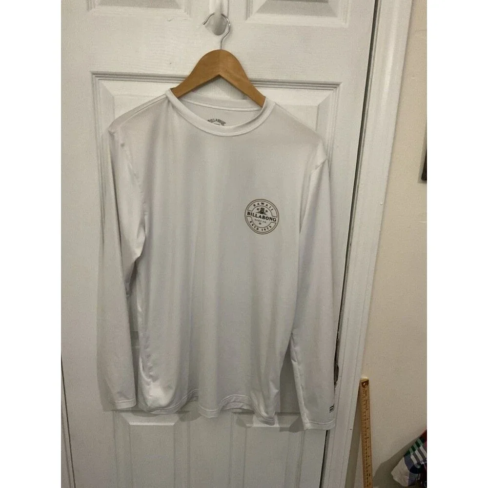 Billabong UV Surf UPF  50+ Long Sleeve Rash Guard White Medium Loose Fit Men’s